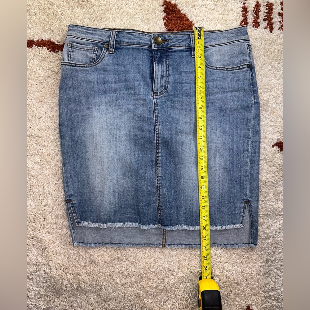 Kut from the Kloth Connie denim skirt stretch pencil raw hem Womens Sz 14
